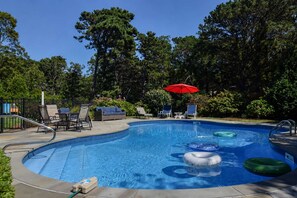 Pool - Beautiful Spacious Family Retreat w/ Pool! (Eastham)