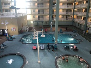 Beheizter Pool
