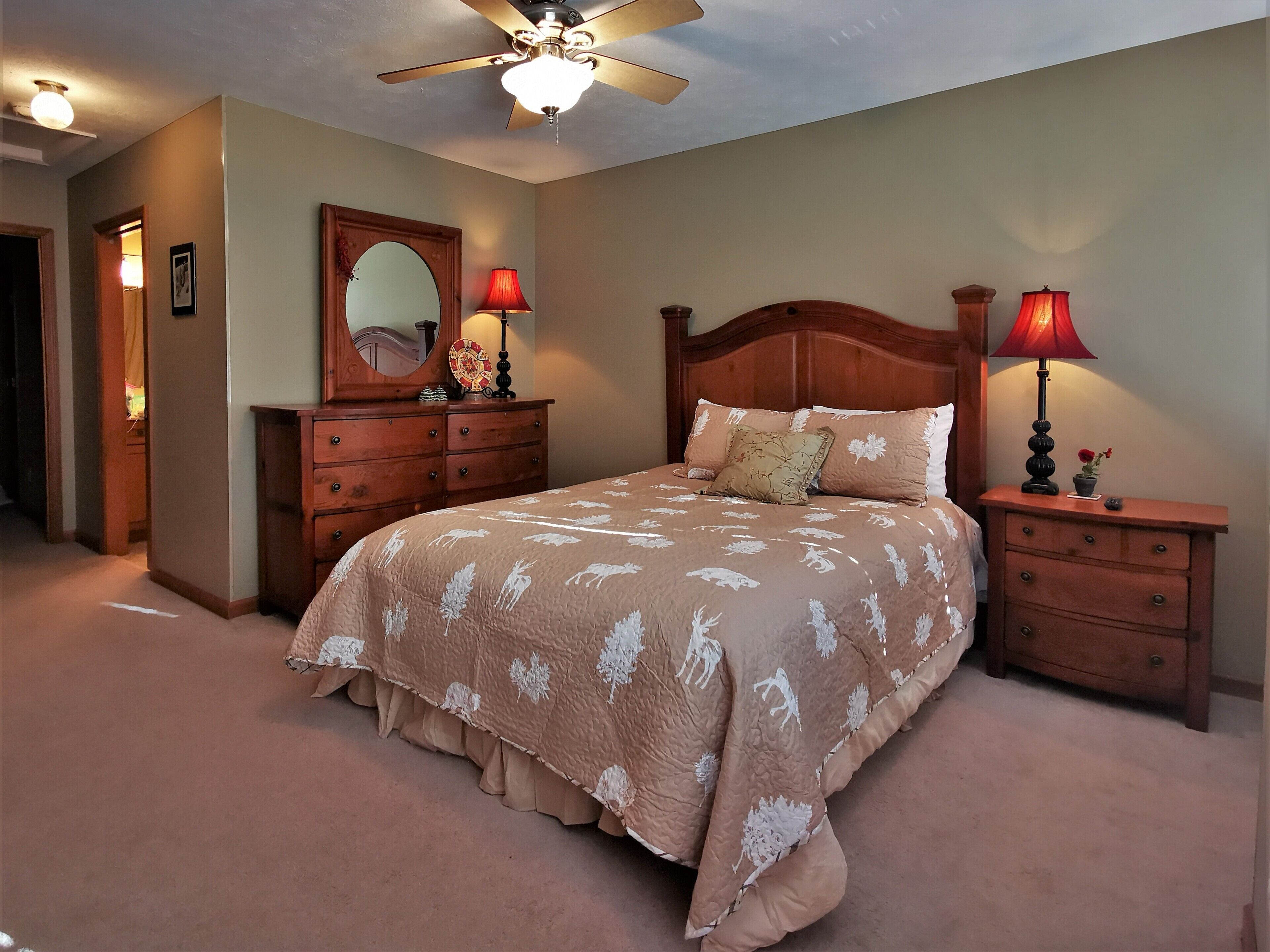 4 間睡房、書桌、熨斗/熨衫板、Wi-Fi