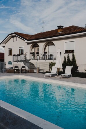 Exterior - Agriturismo RiDaRoca (San Damiano d'Asti)