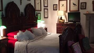 Villa, 4 Bedrooms, Private Pool | 4 bedrooms, individually decorated, individually furnished, desk