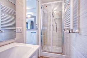 Bathroom - Vaticano Apartments - Sistine Chapel Area (Rome)