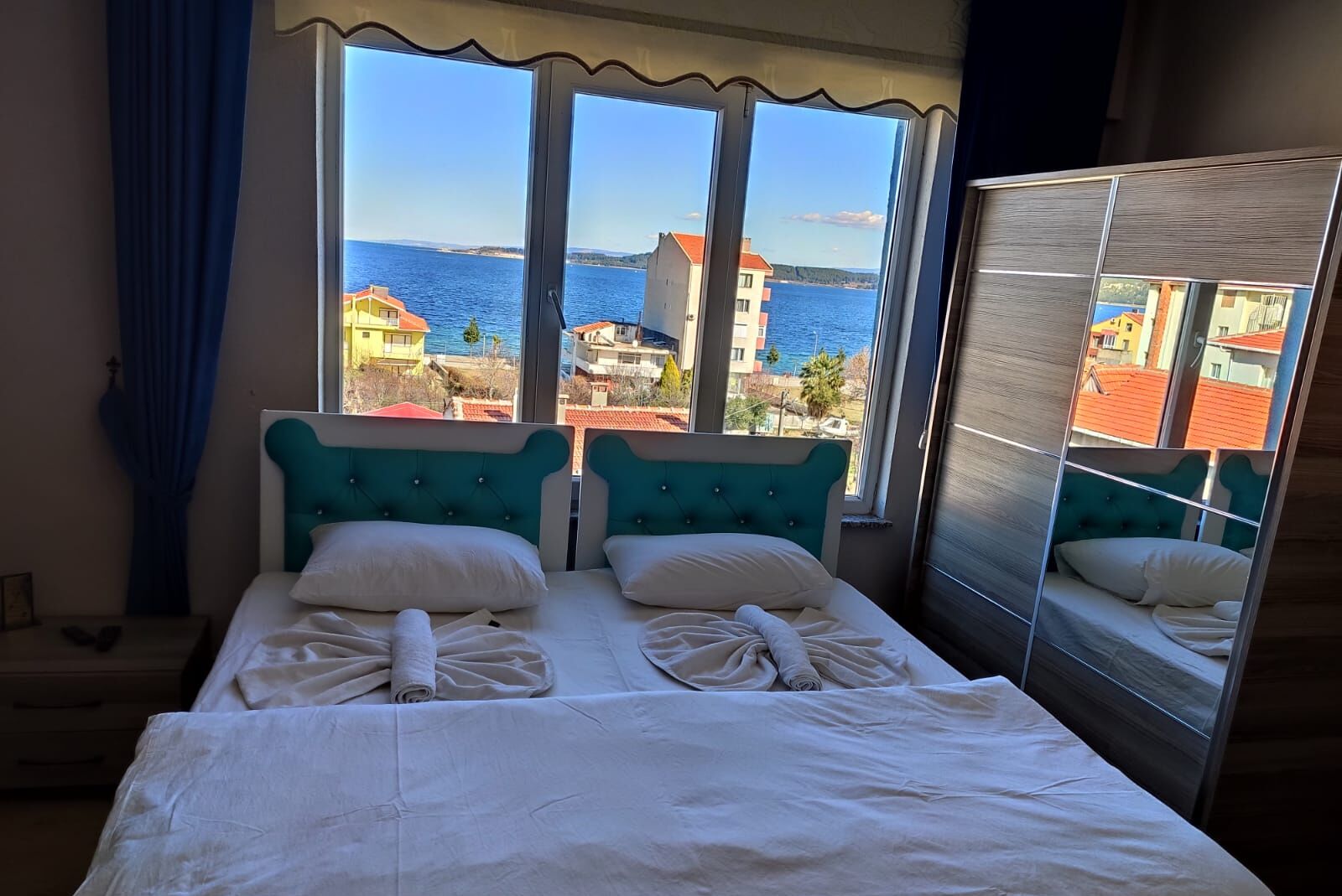 standard double room | soundproofing, free cots/infant beds, free wifi, bed sheets