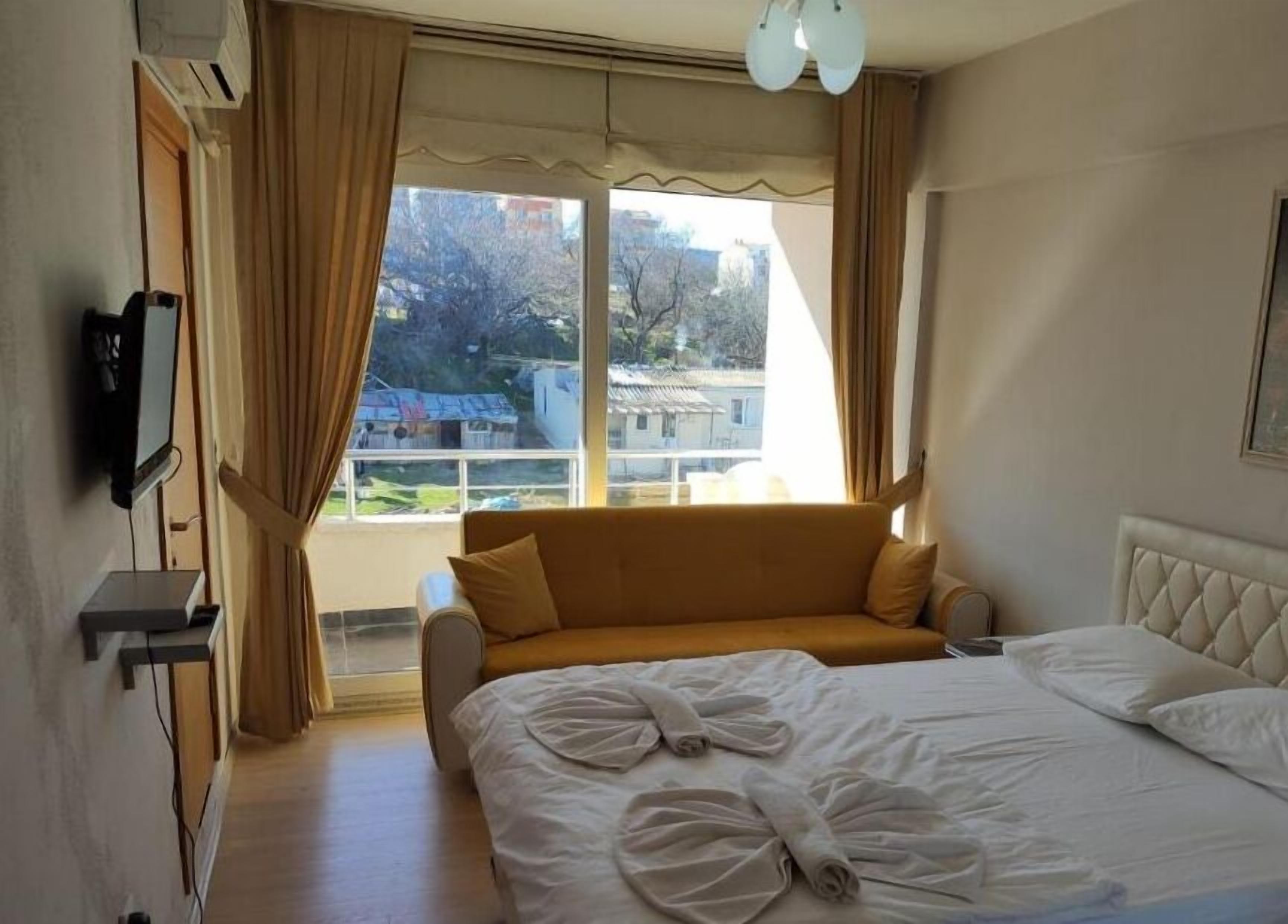 soundproofing, free cots/infant beds, free wifi, bed sheets