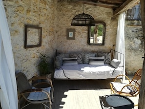Terrace/patio - La Petite Maison (Laroque-Timbaut)