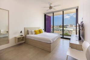 2 bedrooms, in-room safe, iron/ironing board, WiFi - Two bedroom condo at The city close to fifth avenue (Playa del Carmen)
