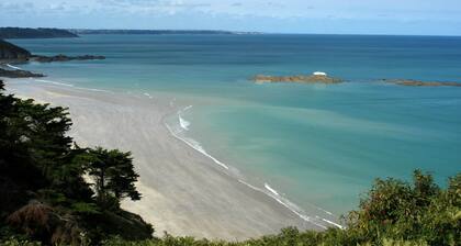 Superbe Appartement cosy et moderne entre le port et le centre NETFLIX et WiFi