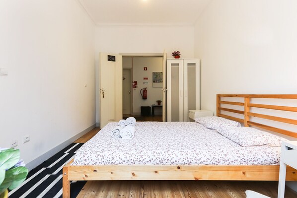 Basic Room, Non Smoking, Air conditioning