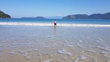 Na praia, 5 bares na praia