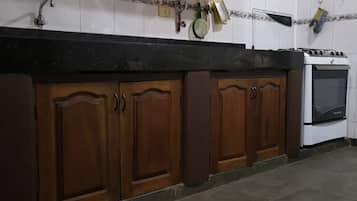 Fridge, microwave, oven, coffee/tea maker