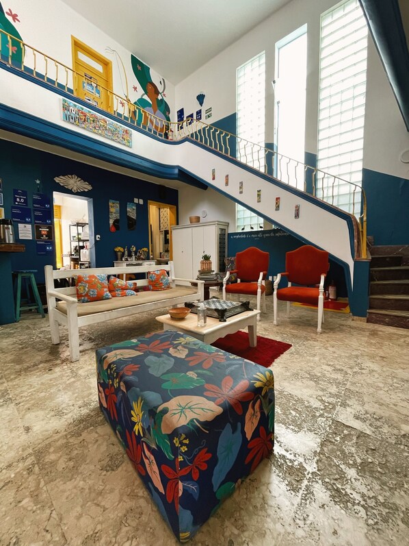 Living area - Hostel Barra (Salvador)