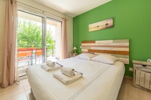 1 bedroom, iron/ironing board, WiFi, bed sheets - Appartement Villa De L'Arche en plein centre-ville (Andernos-les-Bains)
