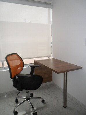 Comfort Double Room | Living room | Smart TV, heated floors - Casamama (Manizales)