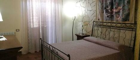 2 bedrooms, internet