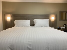 Deluxe Super King | Premium bedding, individually decorated, individually furnished, desk