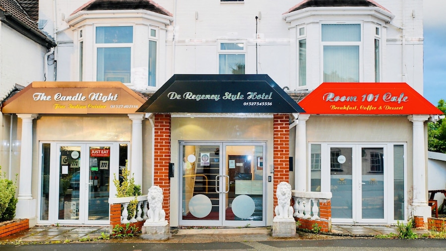 De Regency Style Hotel