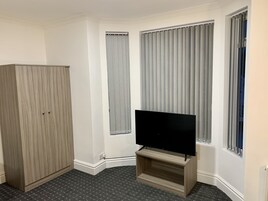 Family Room | Living area | 32-inch Smart TV with digital channels, TV, pay films