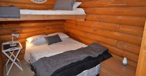 3 bedrooms - 2 Bedroom Cabin at Delaronde Resort - Cabin #2 (Big River)