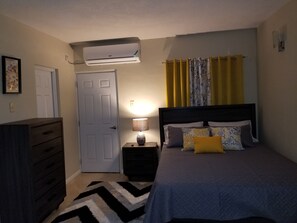 1 Schlafzimmer, Bügeleisen/Bügelbrett, kostenloses WLAN, Bettwäsche