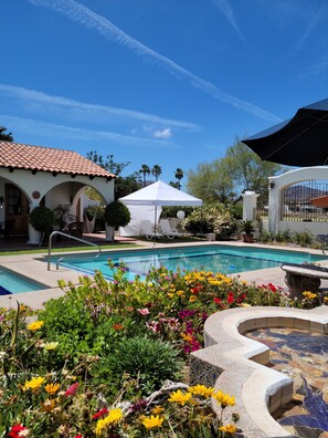 Piscina a l'aire lliure