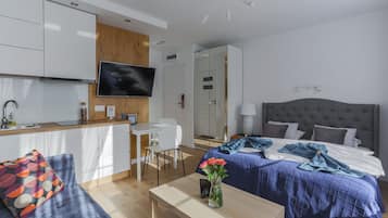 2 Schlafzimmer, BĂŒgeleisen/BĂŒgelbrett, WLAN, BettwĂ€sche