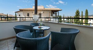 Outdoor dining - Apartment DD12 - Chloe (Kouklia)