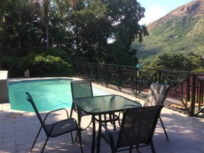 Outdoor dining - Cozy Kosmos (Hartbeespoort)