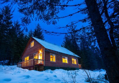 Quiet & comfortable guest house on 20 acre ranch