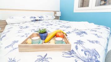 Tabla de planchar con plancha y wifi