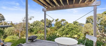 Silver Birches - Stroll To Town