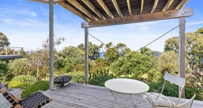 Silver Birches - Stroll To Town