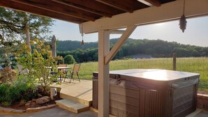 Spa - Sunset_ridge (Luray)