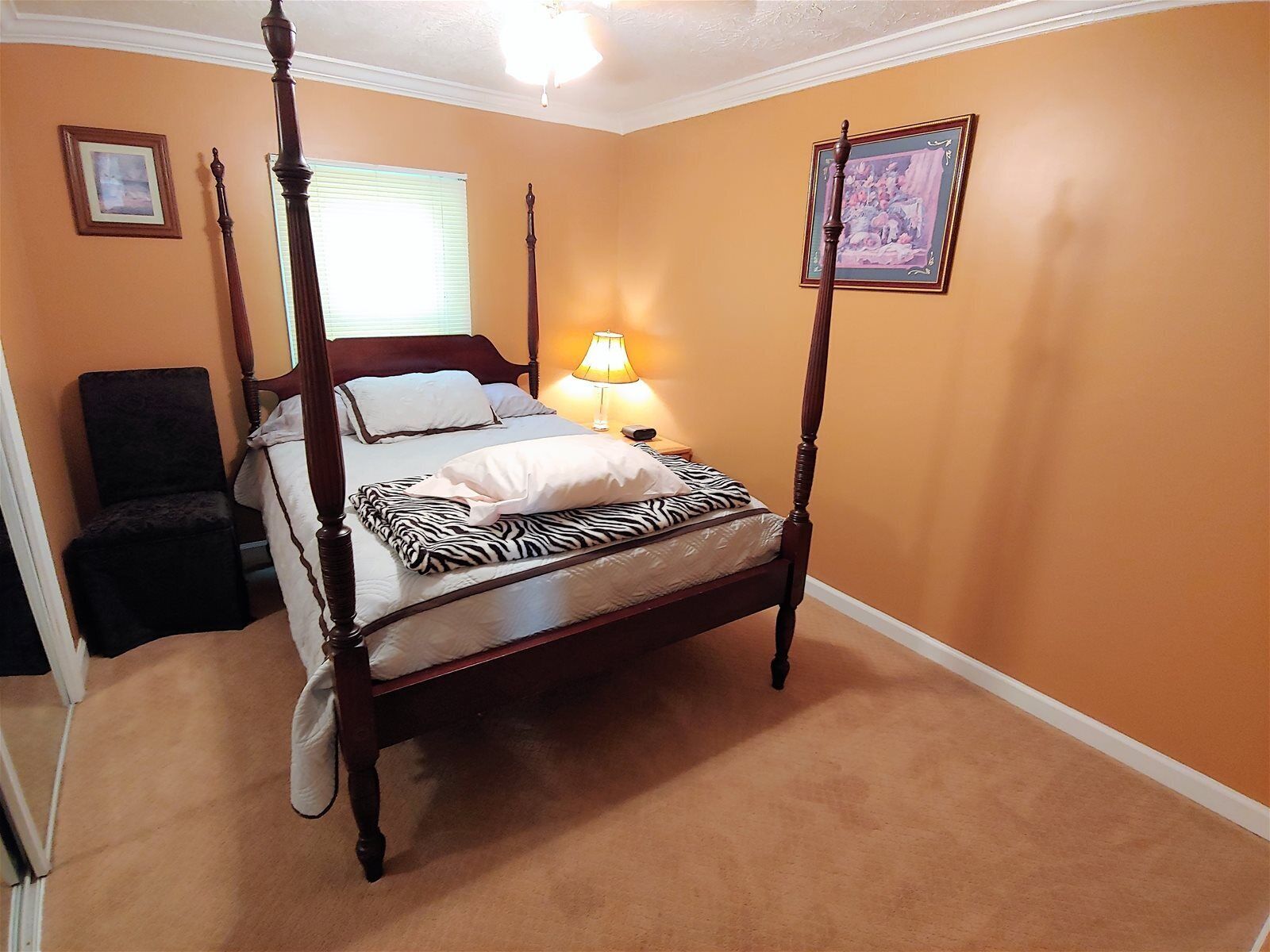 2 bedrooms
