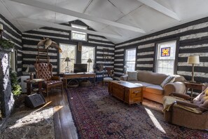 Smart TV, fireplace, books