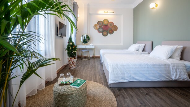 Dobbelt- eller tomannsrom – deluxe | Minibar, strykejern/-brett og wi-fi (inkludert)
