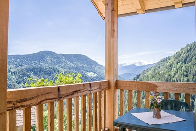 Charming Cottage Eckgenn with Wi-Fi, Mountain View, Garden & Terrace