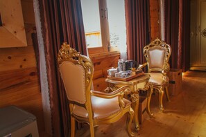 42-inch LCD TV with cable channels, TV - Tea Resort (Bao Loc)