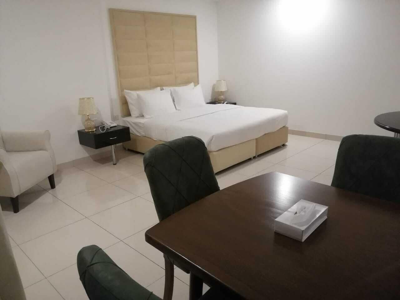 Foto - Parkside Plaza Muscat