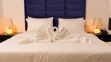 1 bedroom, in-room safe, desk, laptop workspace