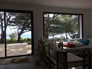 Interior - Waterfront house  (Carqueiranne)