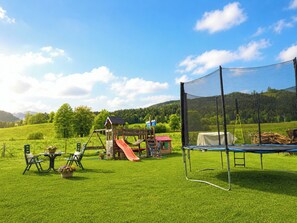 Außen-Kinderspielplatz