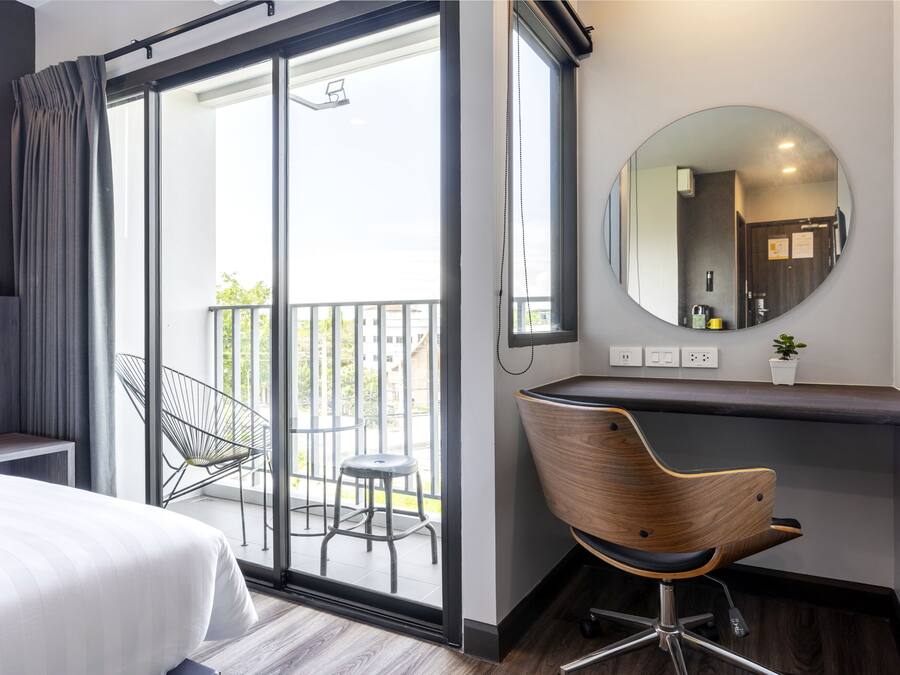 In-room safe, desk, laptop workspace, blackout drapes