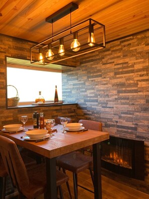 Dining - Cerdanya Family House (Font Romeu - Odeillo)
