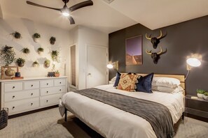 1 chambre, fer et planche à repasser, lit parapluie, Wi-Fi