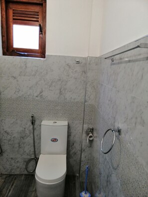 Dusche, Regendusche, Handtücher