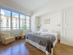 2 soverom, strykejern/-brett og internett (inkludert)