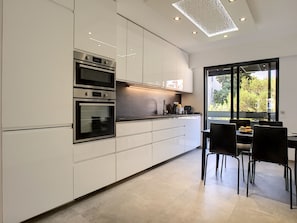 Fridge, microwave, oven, dishwasher