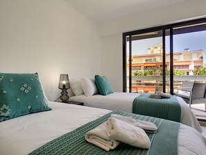 2 bedrooms, in-room safe, iron/ironing board, free Internet