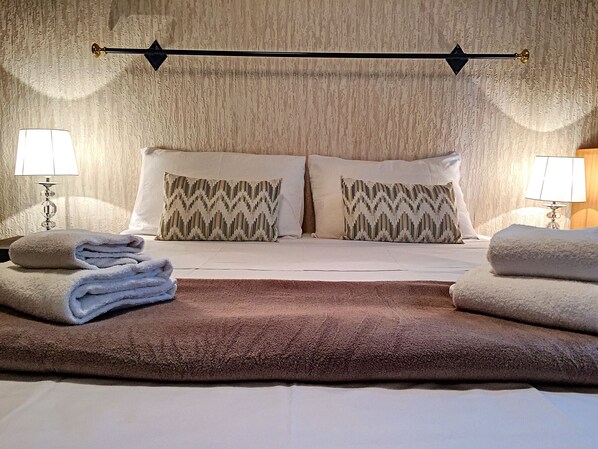 3 Schlafzimmer, Bügeleisen/Bügelbrett, kostenloses Internet