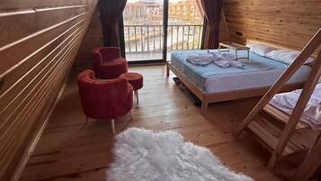 Business Bungalow, 3 Bedrooms, Fireplace, Hill View | In-room safe, laptop workspace, blackout curtains, soundproofing